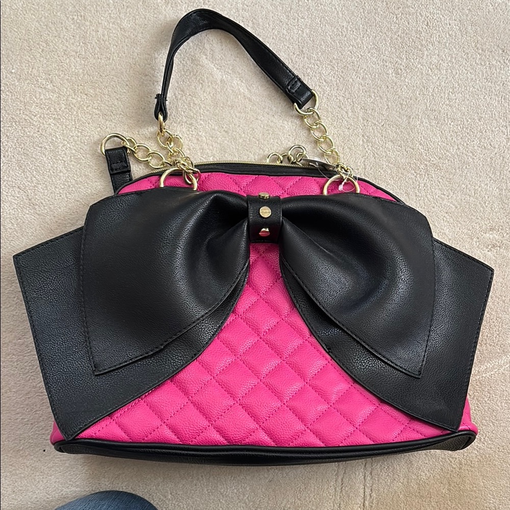 Stylish NWT Betsey Johnson  Pink and Black Bow Handbag